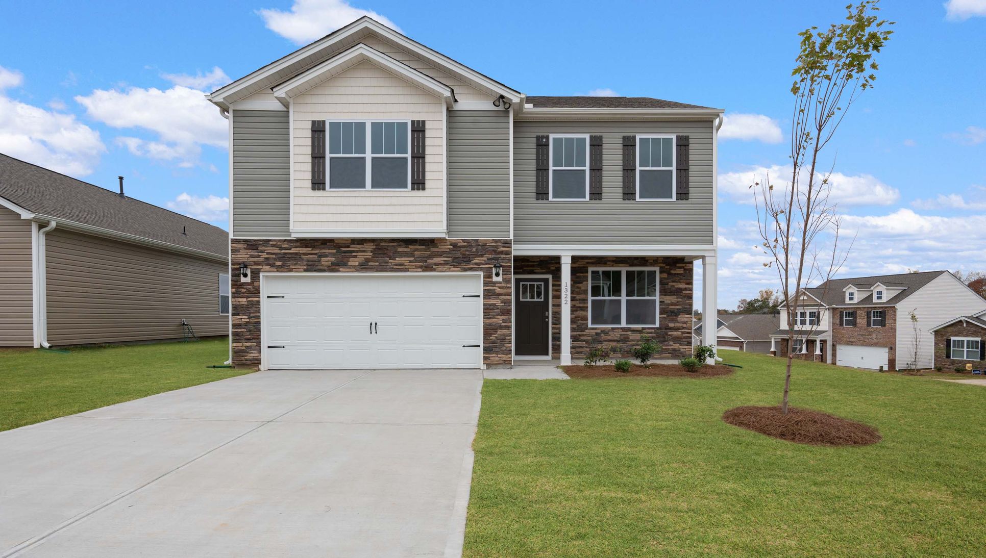 Exterior:Elevation Image 0.