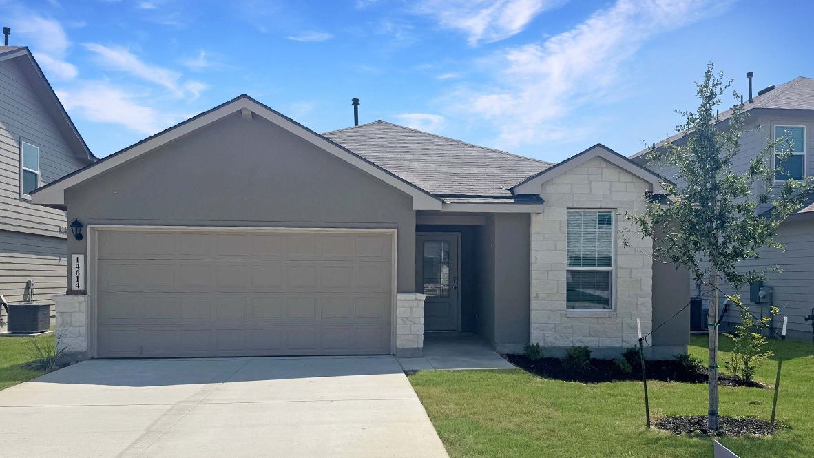 Exterior:Elevation Image 0.
