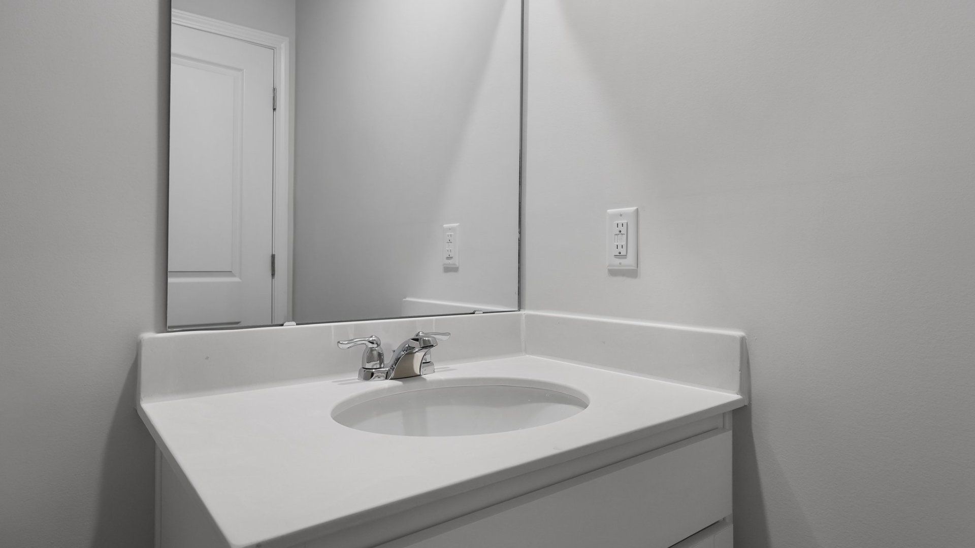 Elevation 19:Plan Elevation.