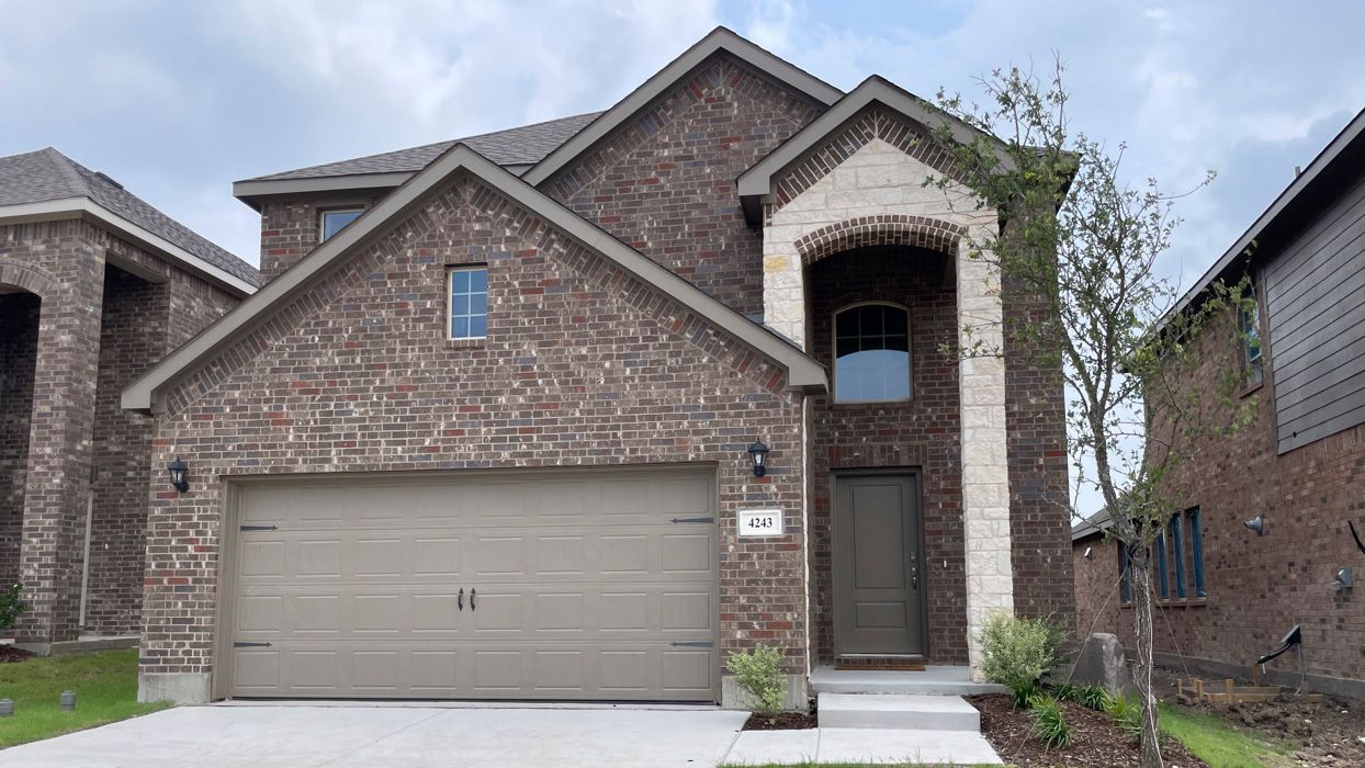 Exterior:Elevation Image 0.