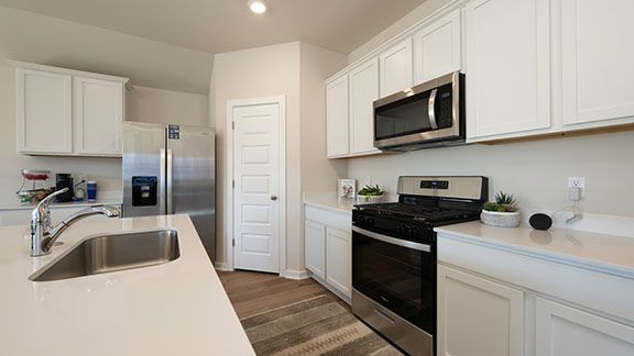 Exterior:Elevation Image 4.