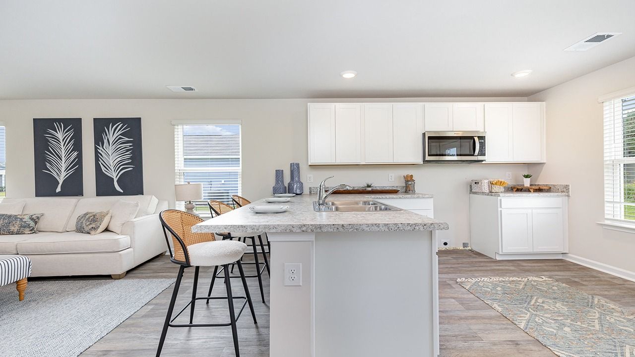 Exterior:Elevation Image 1.