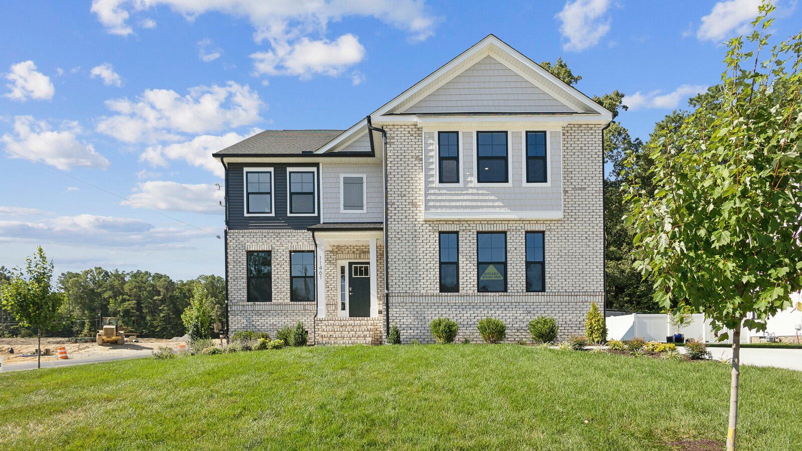 Exterior:Elevation Image 0.