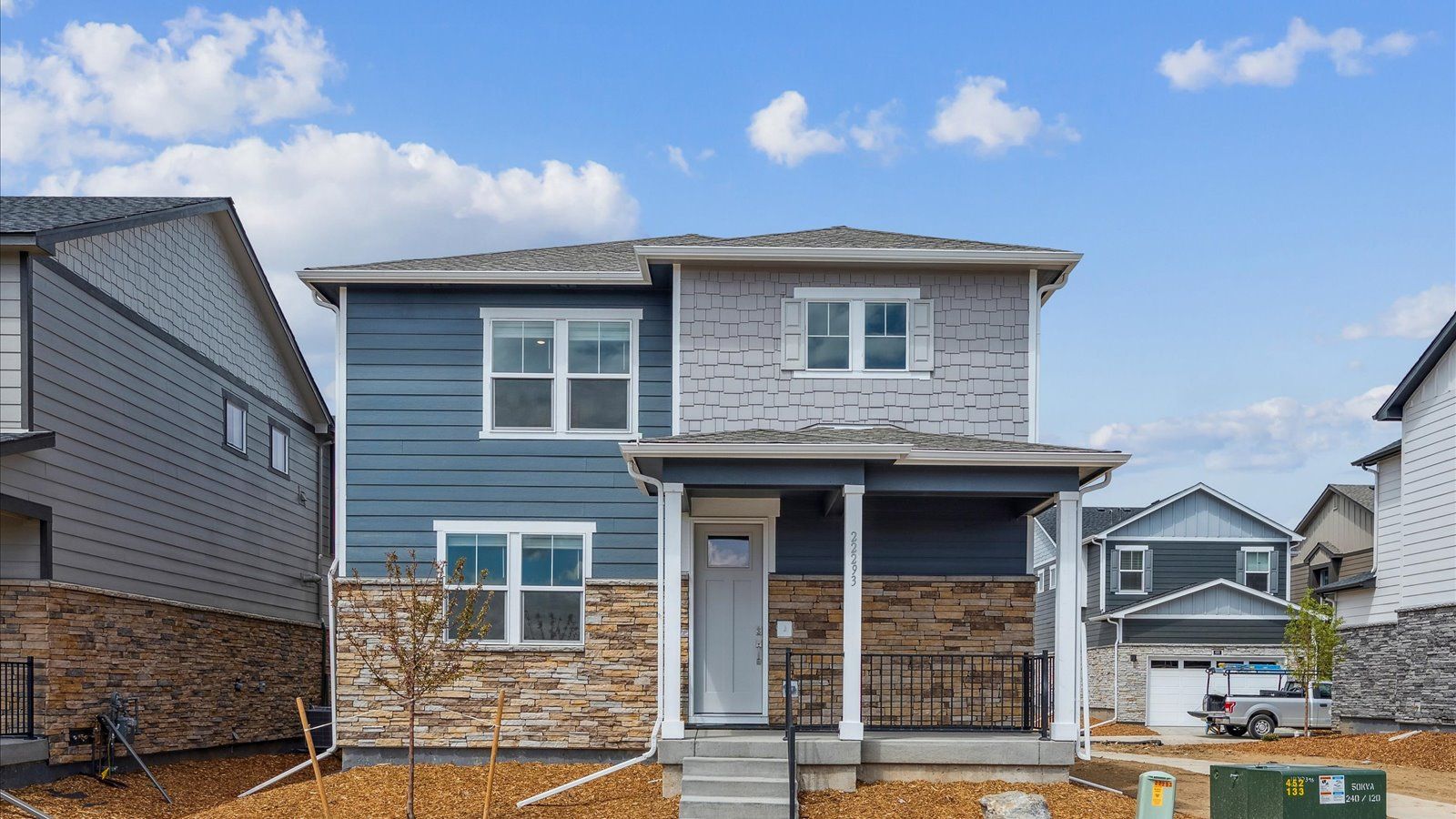Exterior:Elevation Image 0.