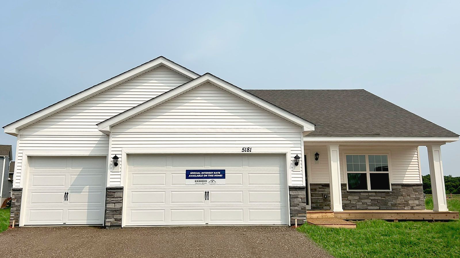 Exterior:Elevation Image 0.