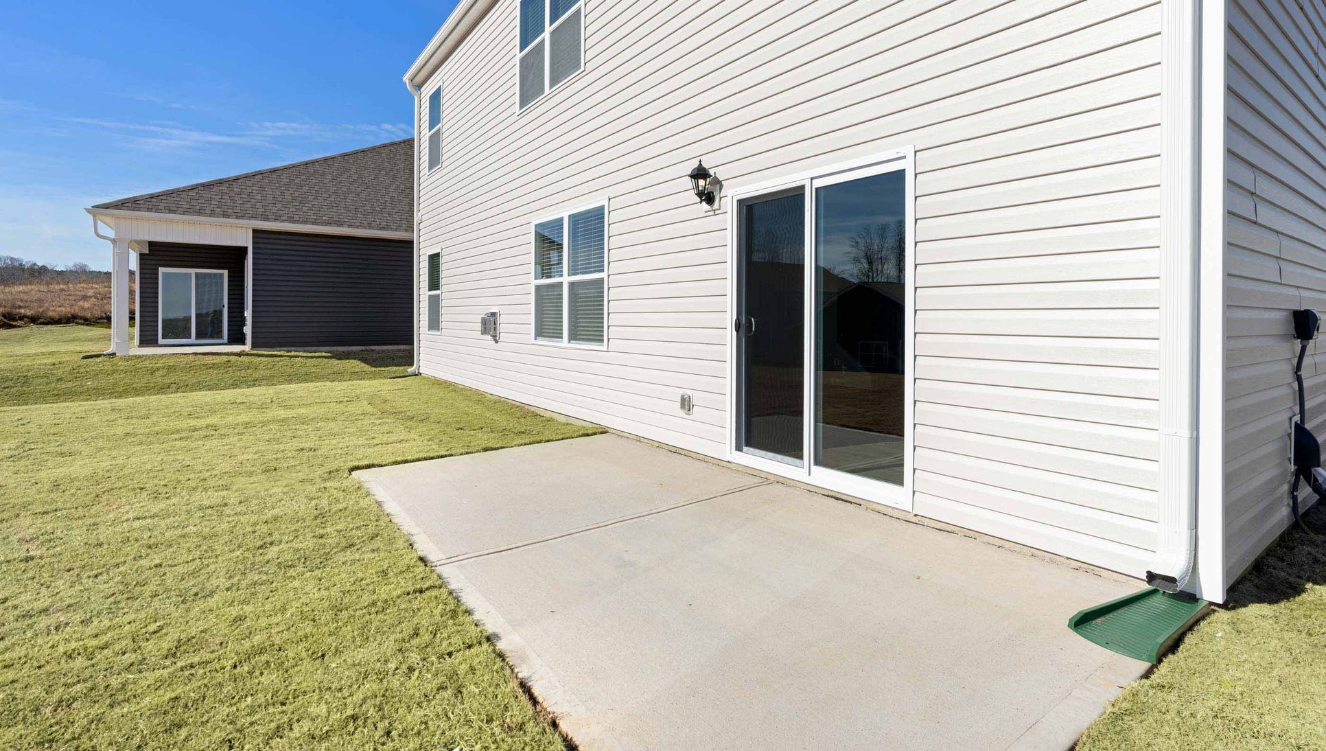 Exterior:Elevation Image 28.