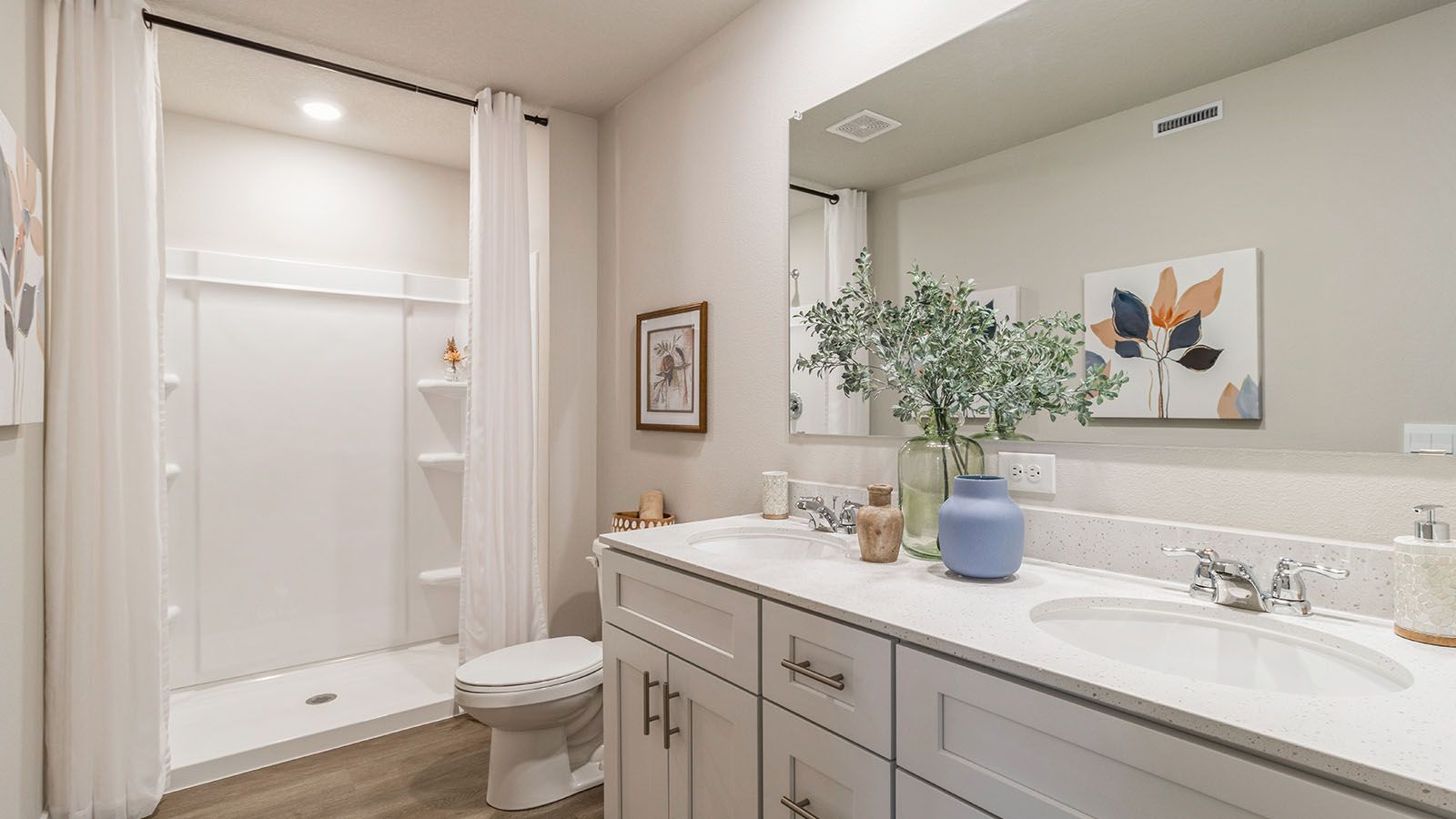 Exterior:Elevation Image 13.