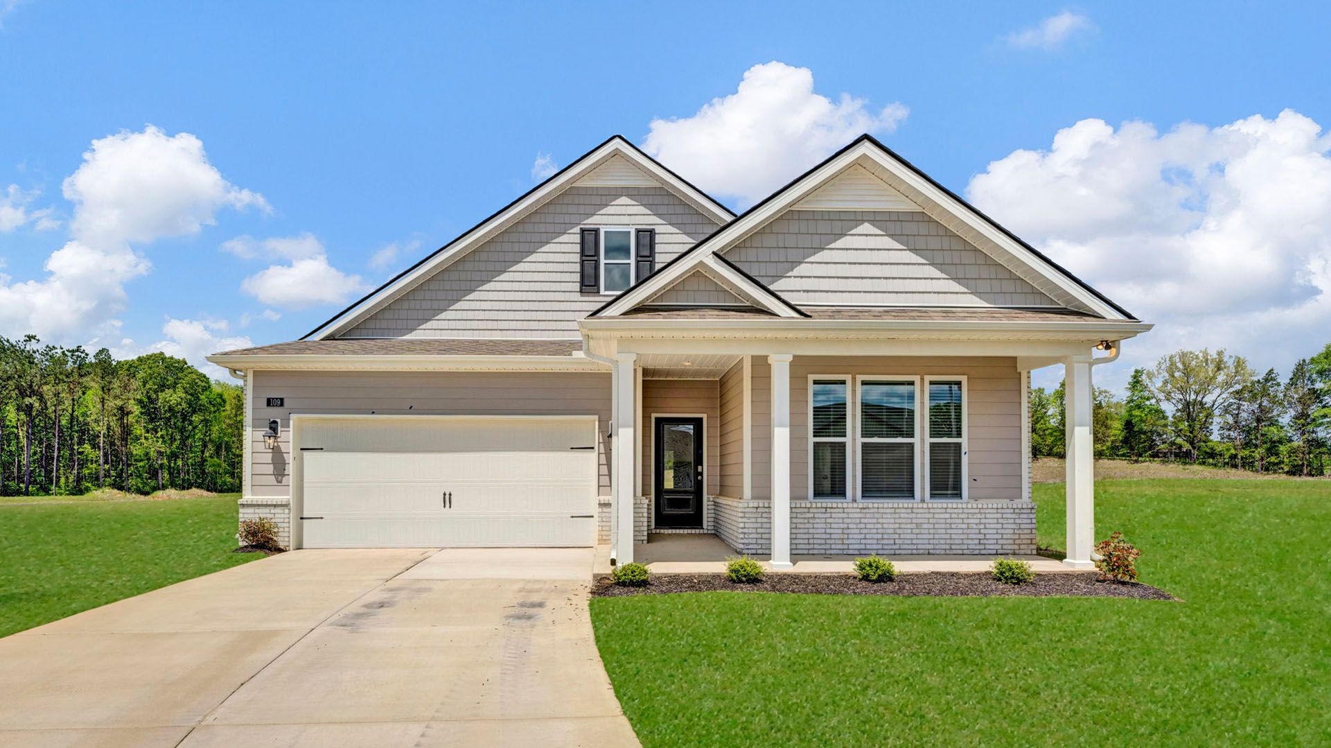 Exterior:Elevation Image 0.