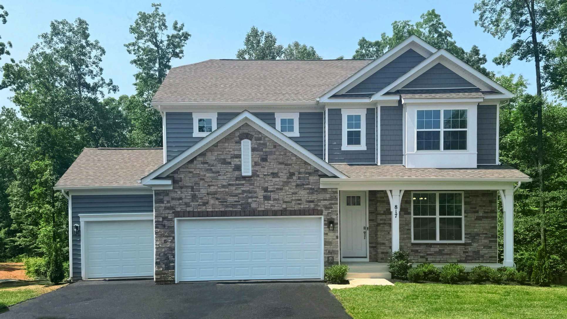 Exterior:Elevation Image 0.