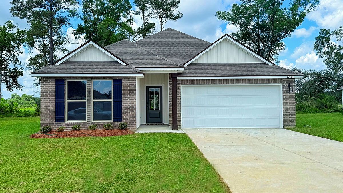 Exterior:Elevation Image 0.