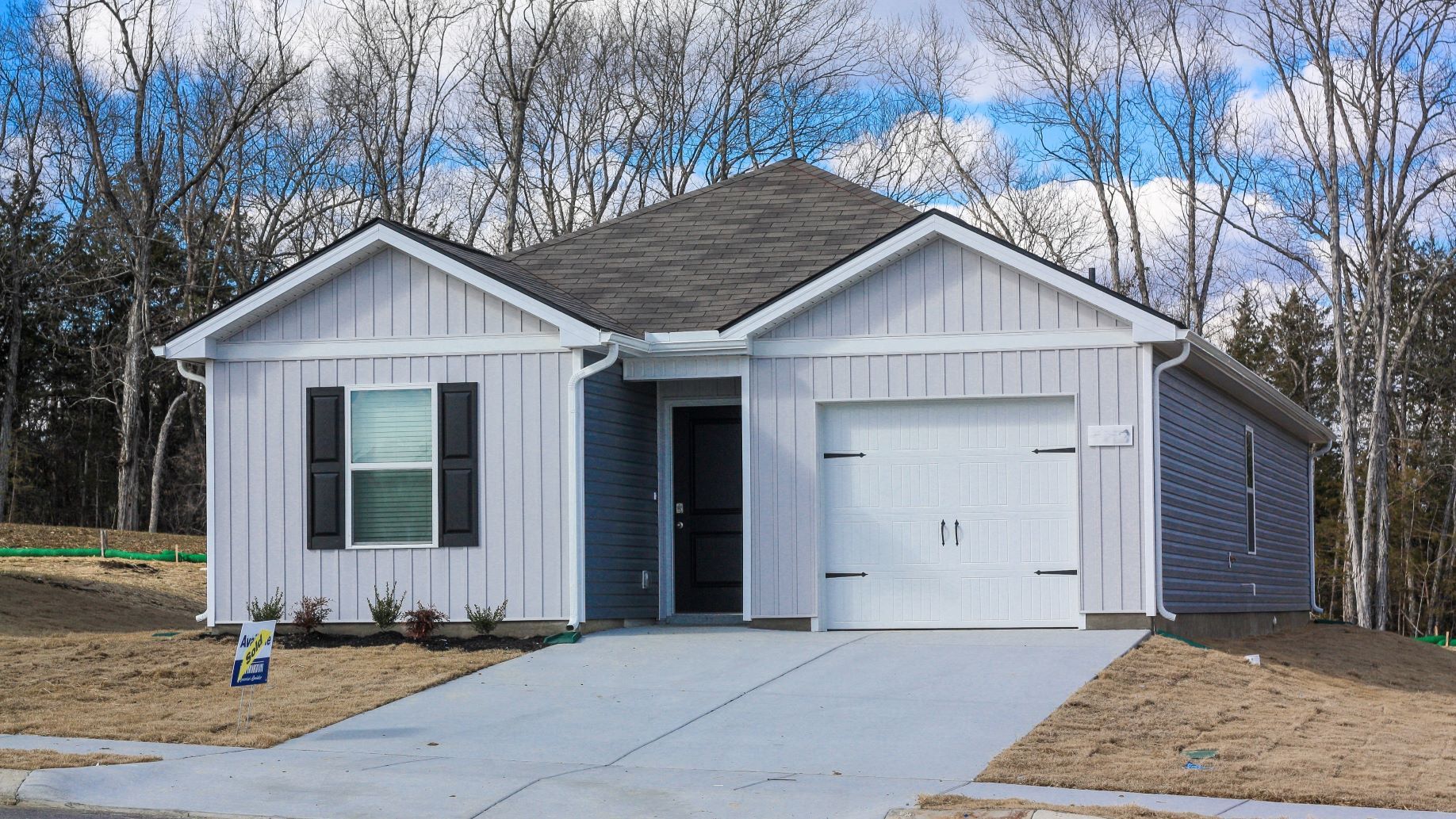 Exterior:Elevation Image 0.