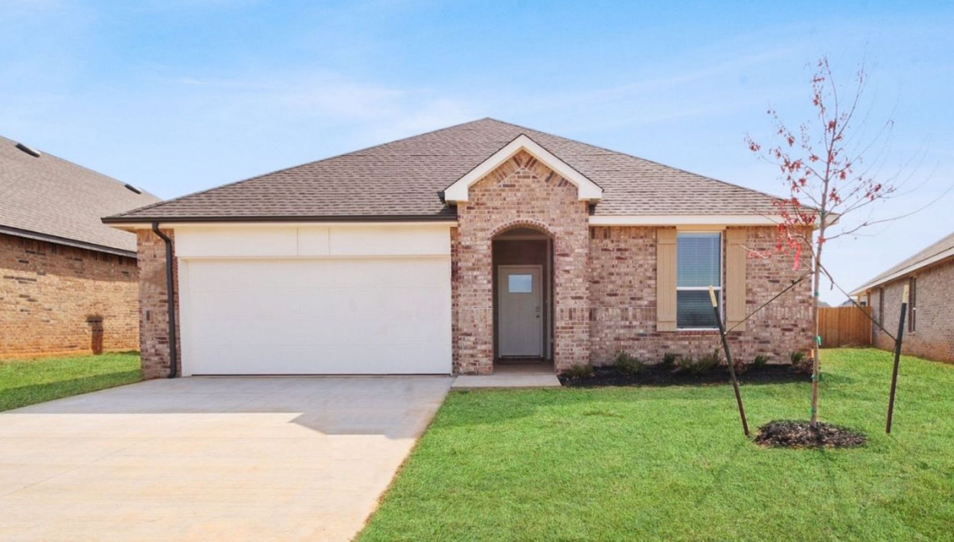 Exterior:Elevation Image 0.