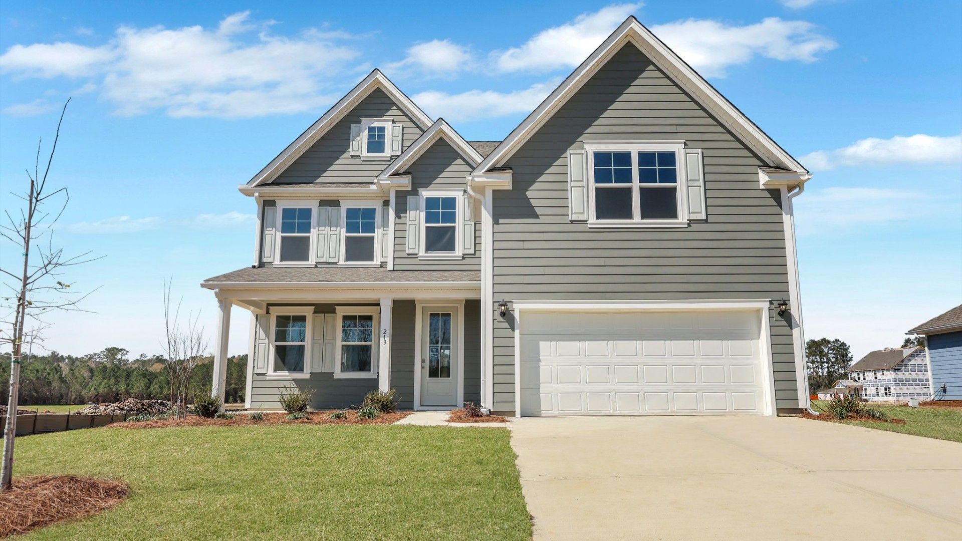 Exterior:Elevation Image 0.