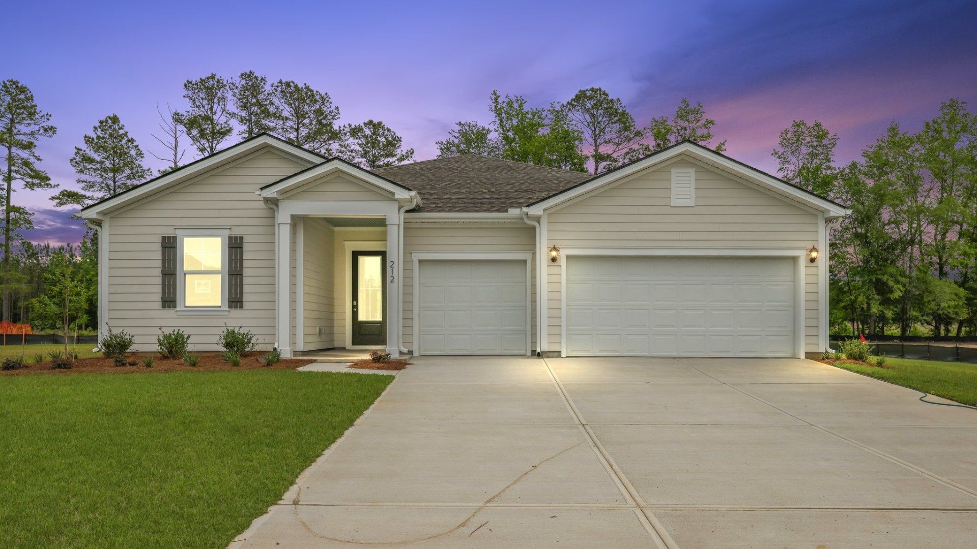 Exterior:Elevation Image 0.