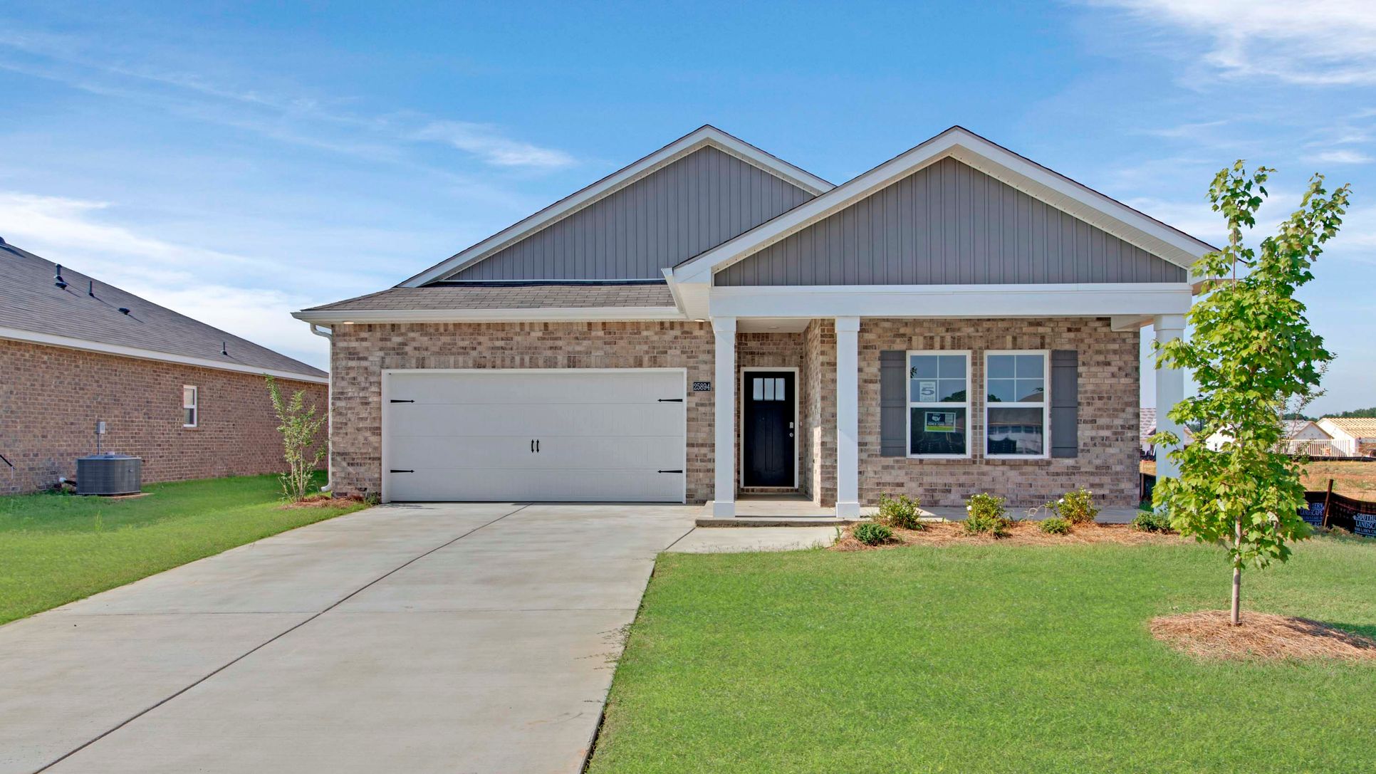 Exterior:Elevation Image 0.