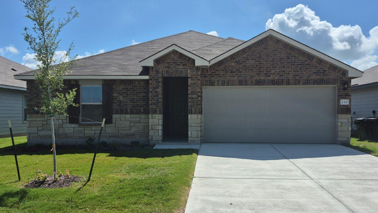 Exterior:Elevation Image 0.