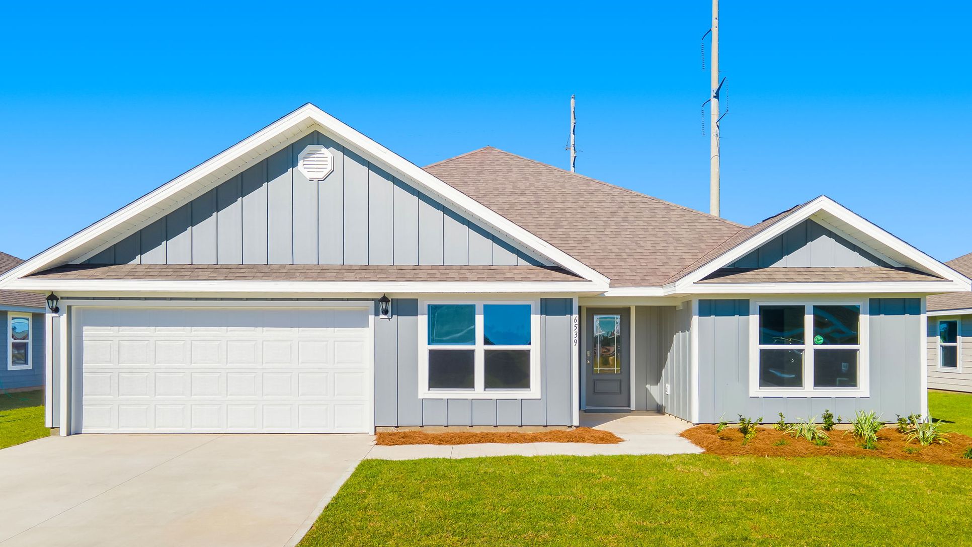 Exterior:Elevation Image 0.