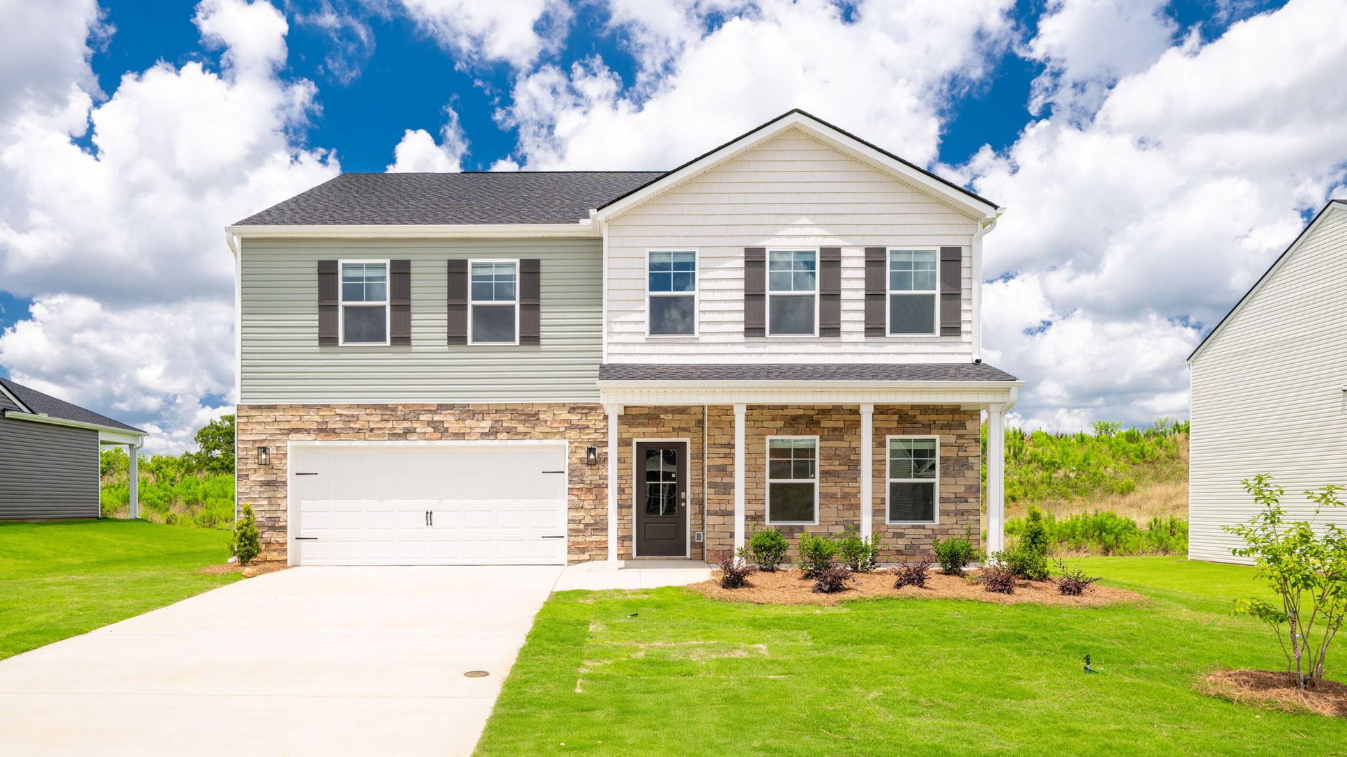 Exterior:Elevation Image 0.