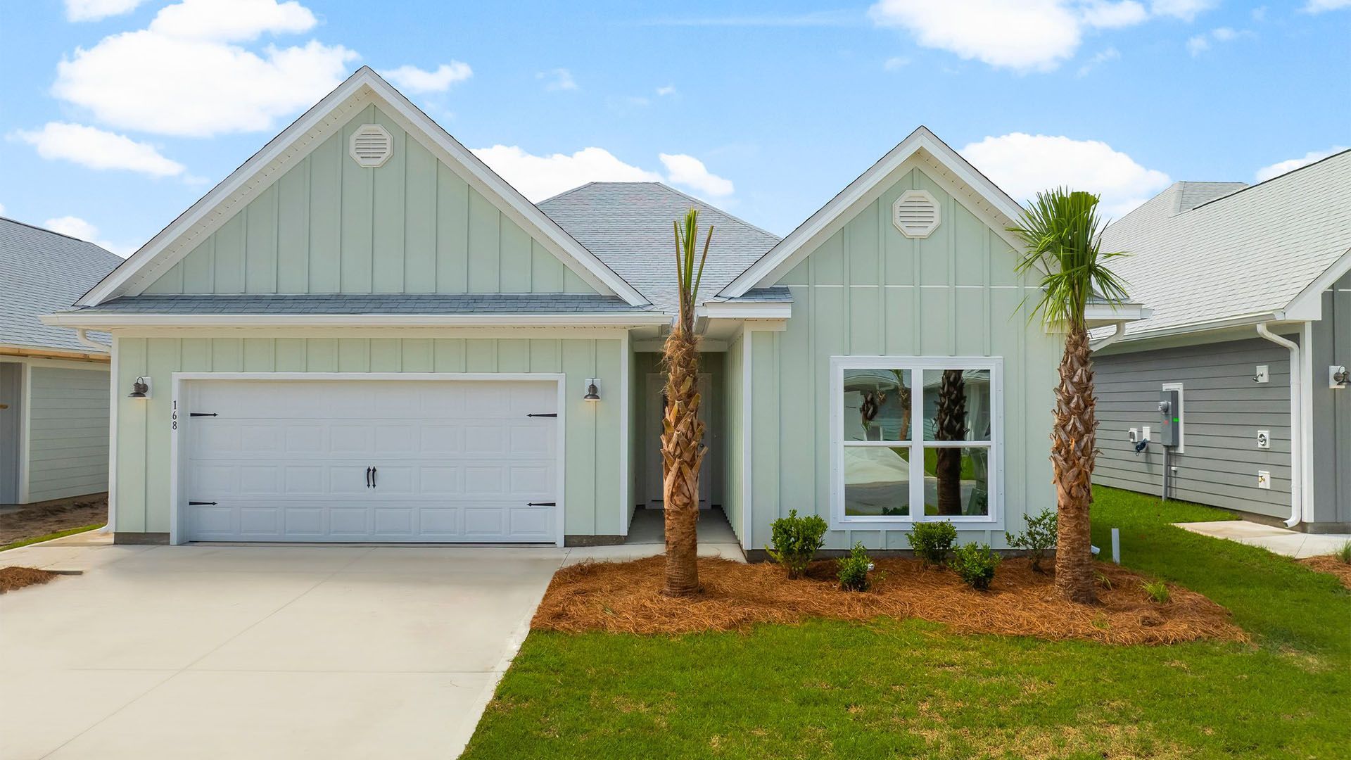 Exterior:Elevation Image 0.