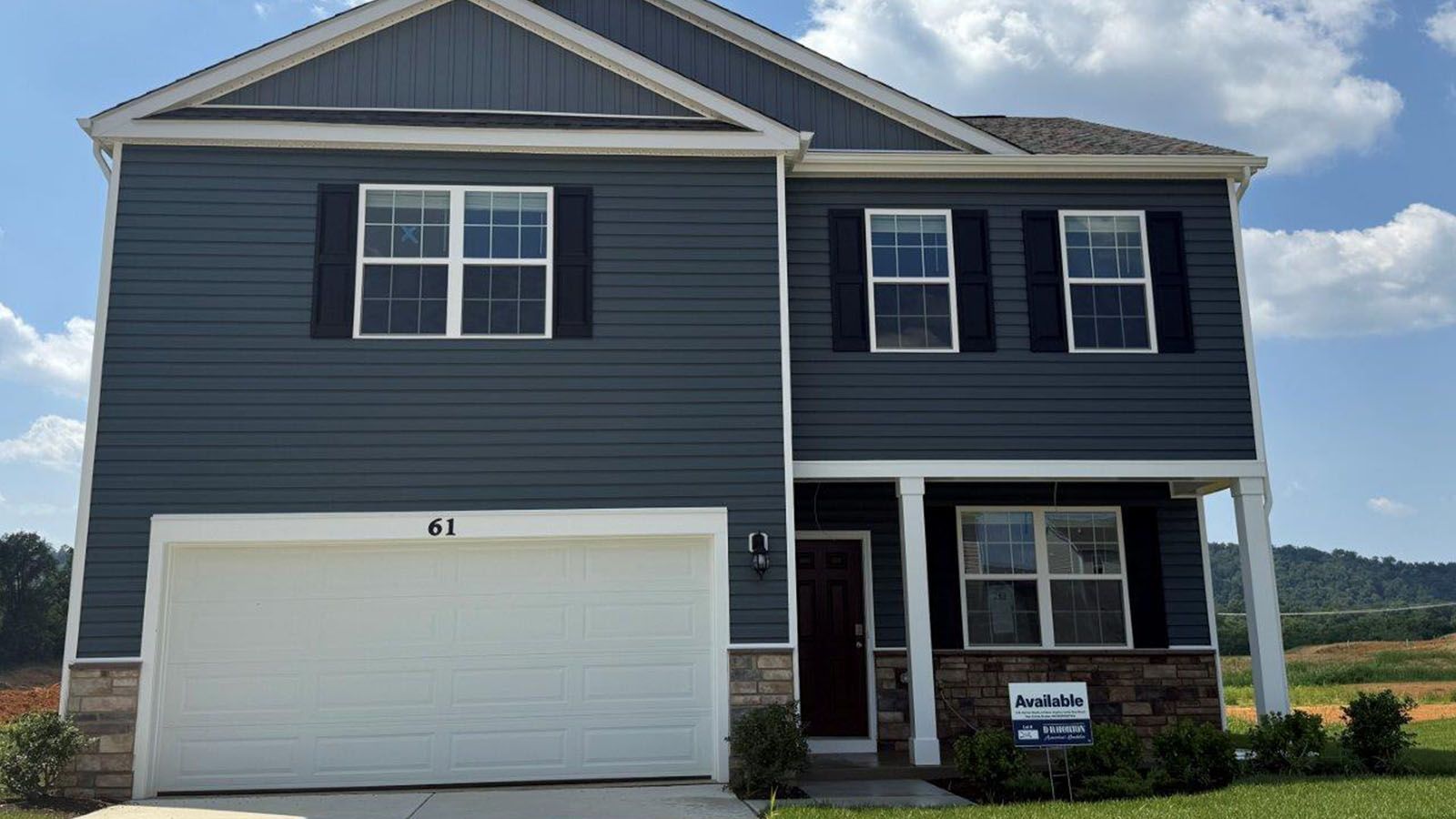 Exterior:Elevation Image 0.
