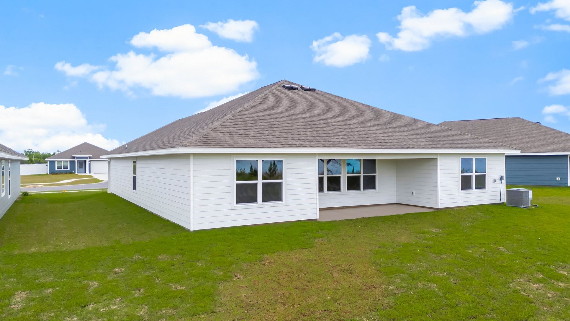 Exterior:Elevation Image 30.