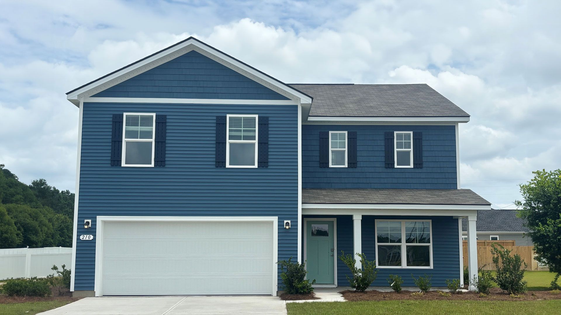 Exterior:Elevation Image 0.
