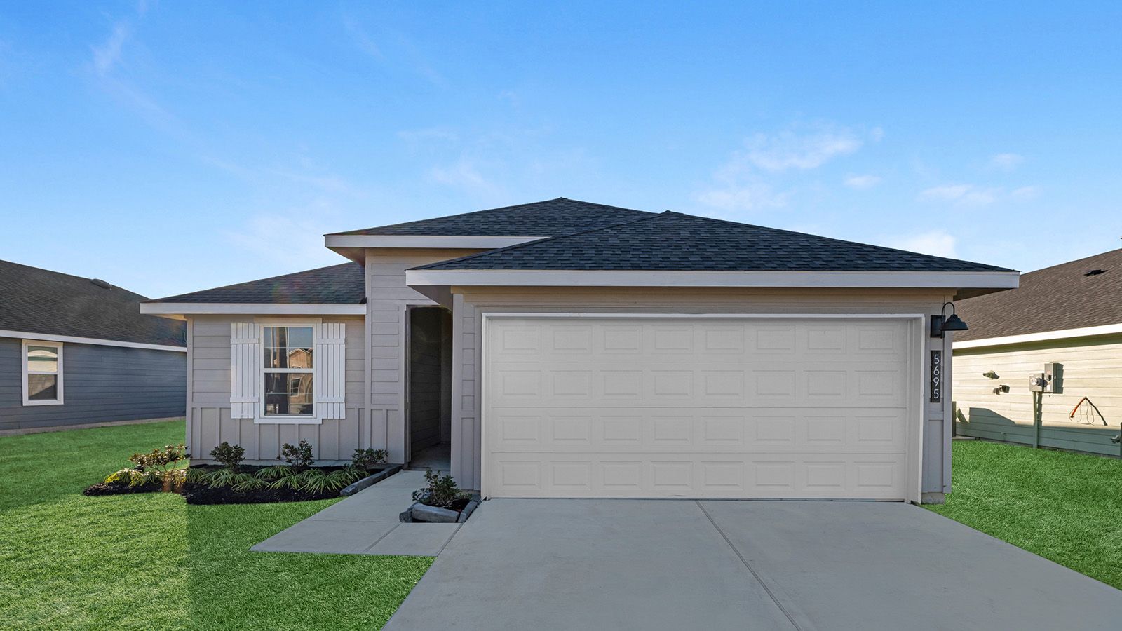 Exterior:Elevation Image 0.