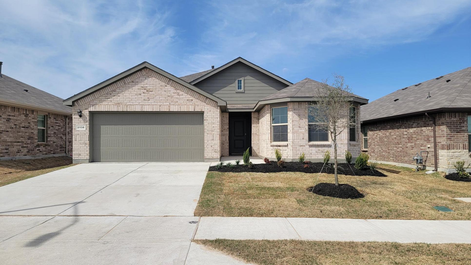 Exterior:Elevation Image 0.