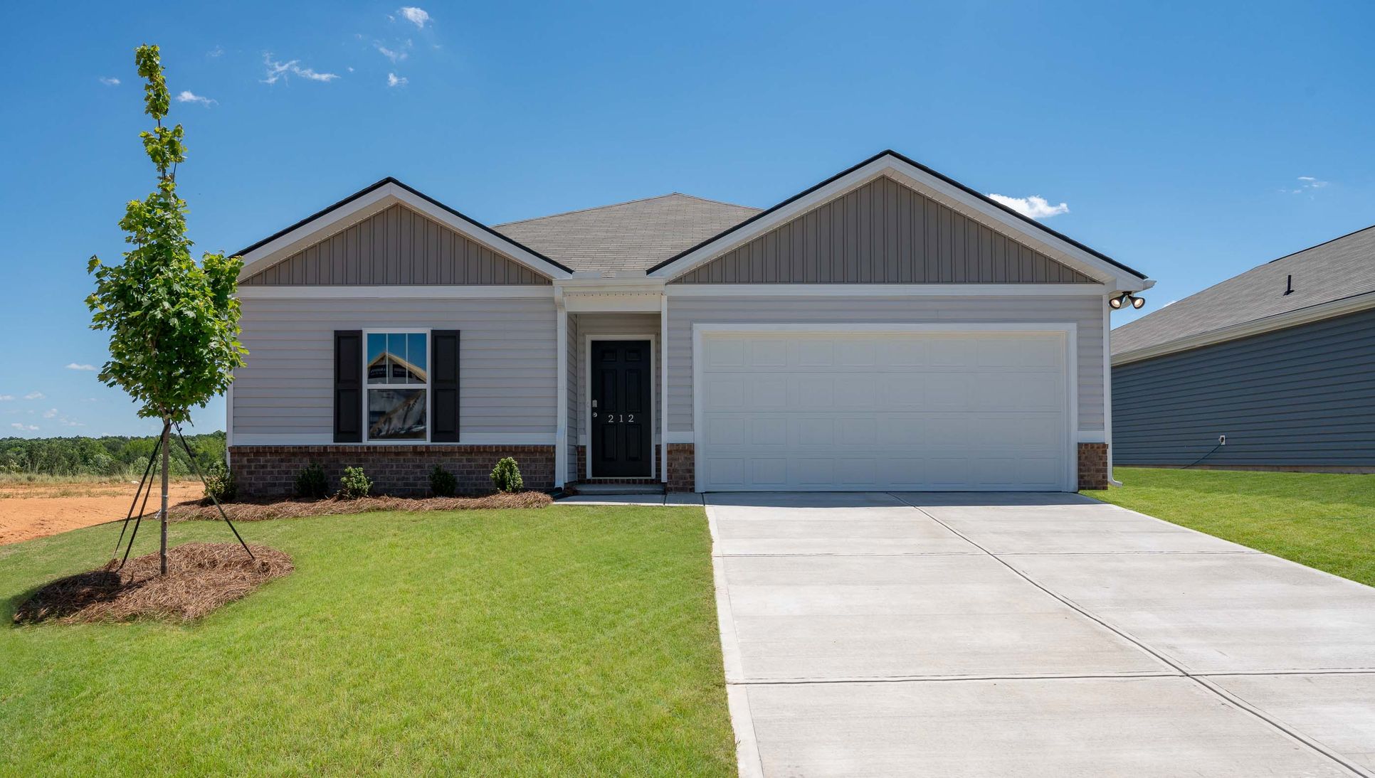 Exterior:Elevation Image 0.