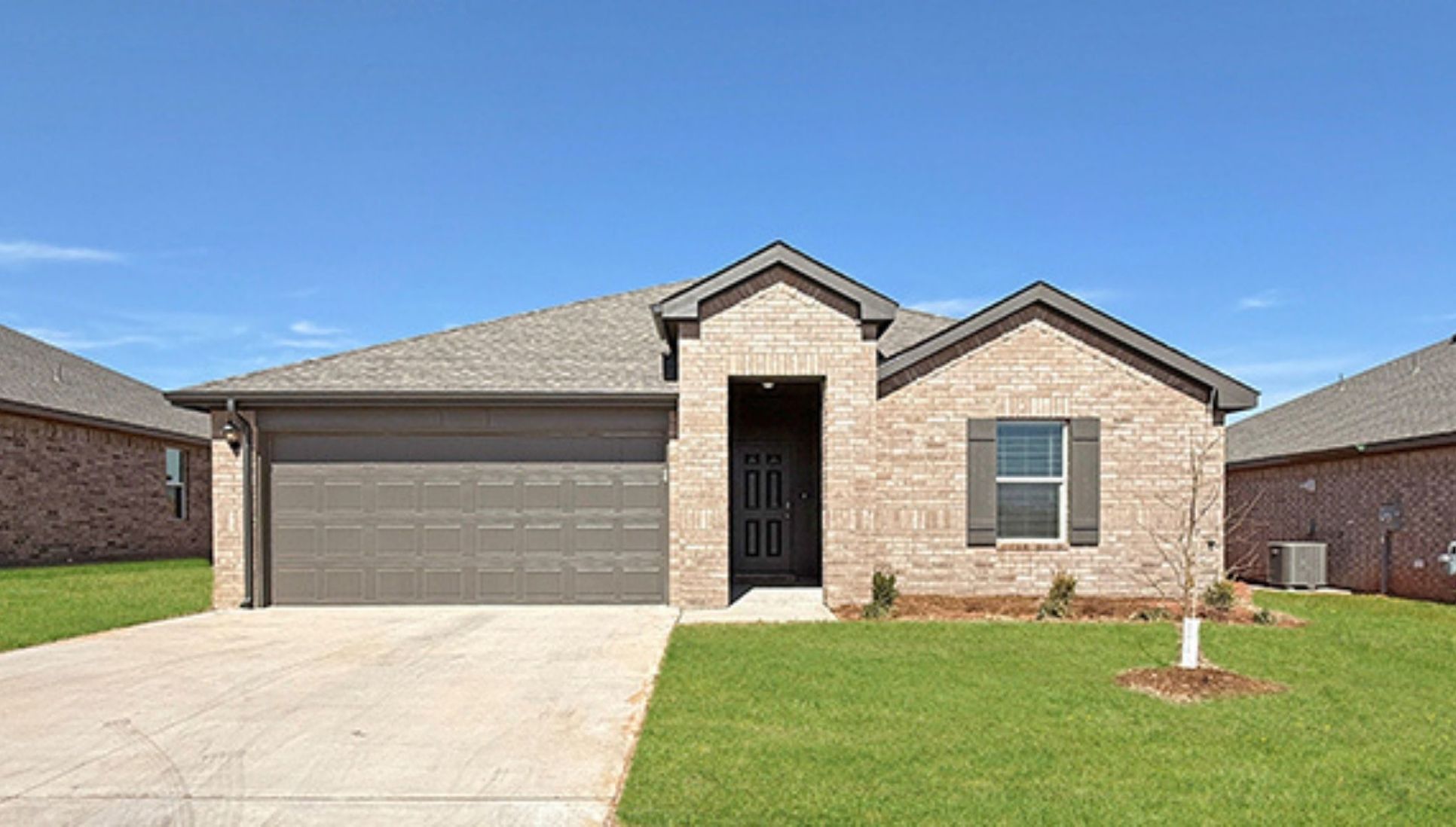 Exterior:Elevation Image 0.