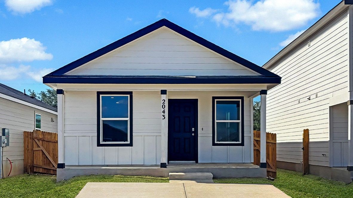 Exterior:Elevation Image 0.