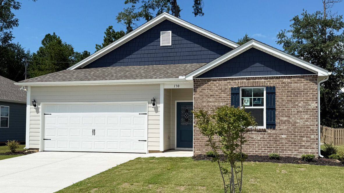 Exterior:Elevation Image 0.
