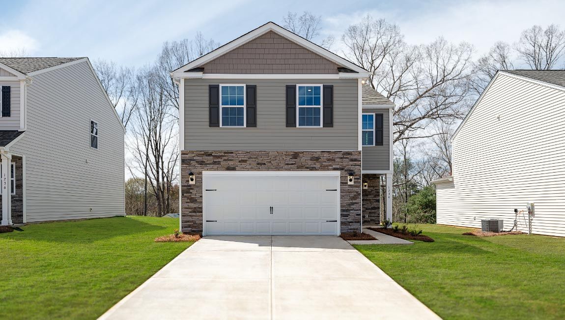 Exterior:Elevation Image 0.