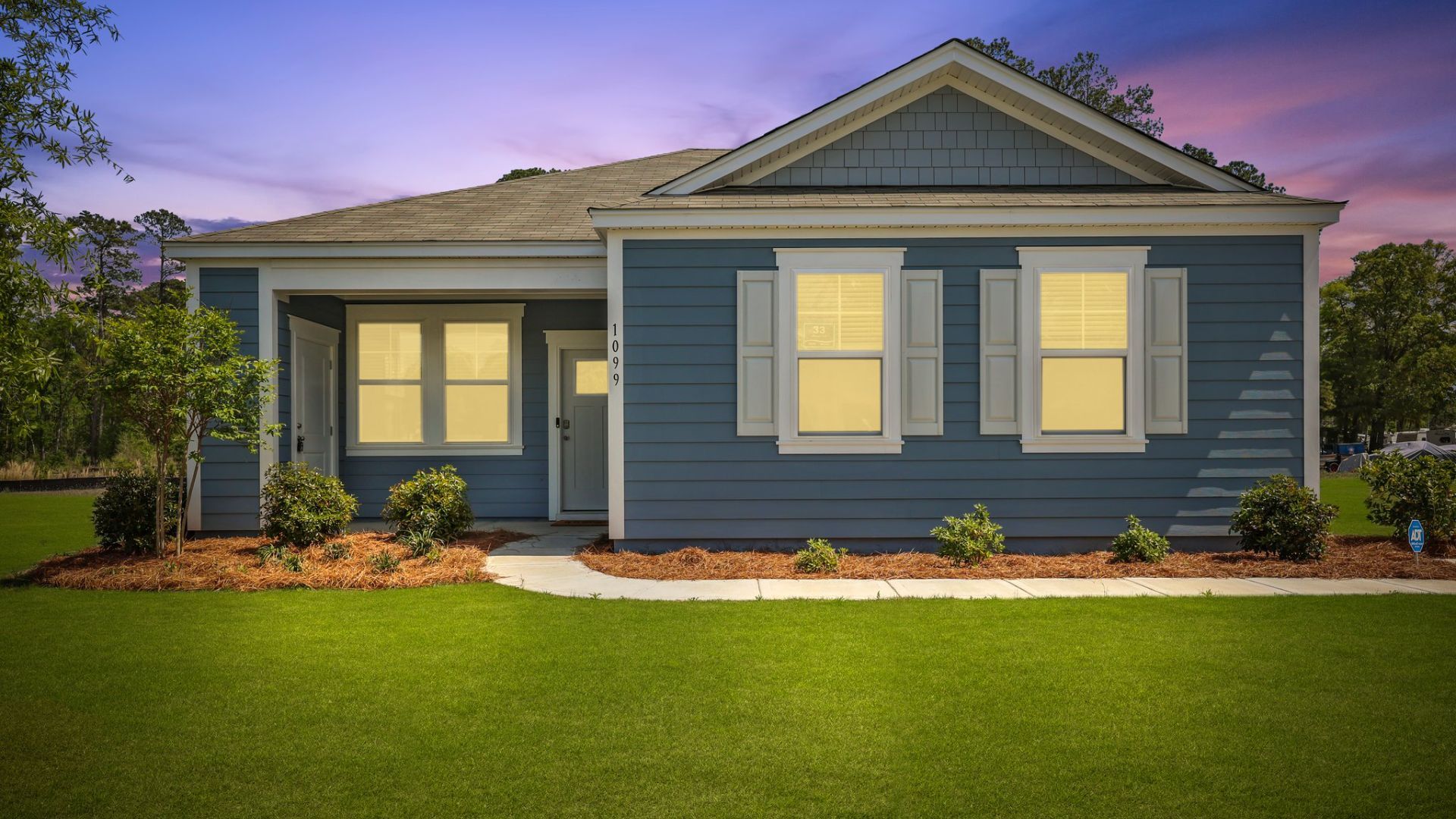 Exterior:Elevation Image 0.