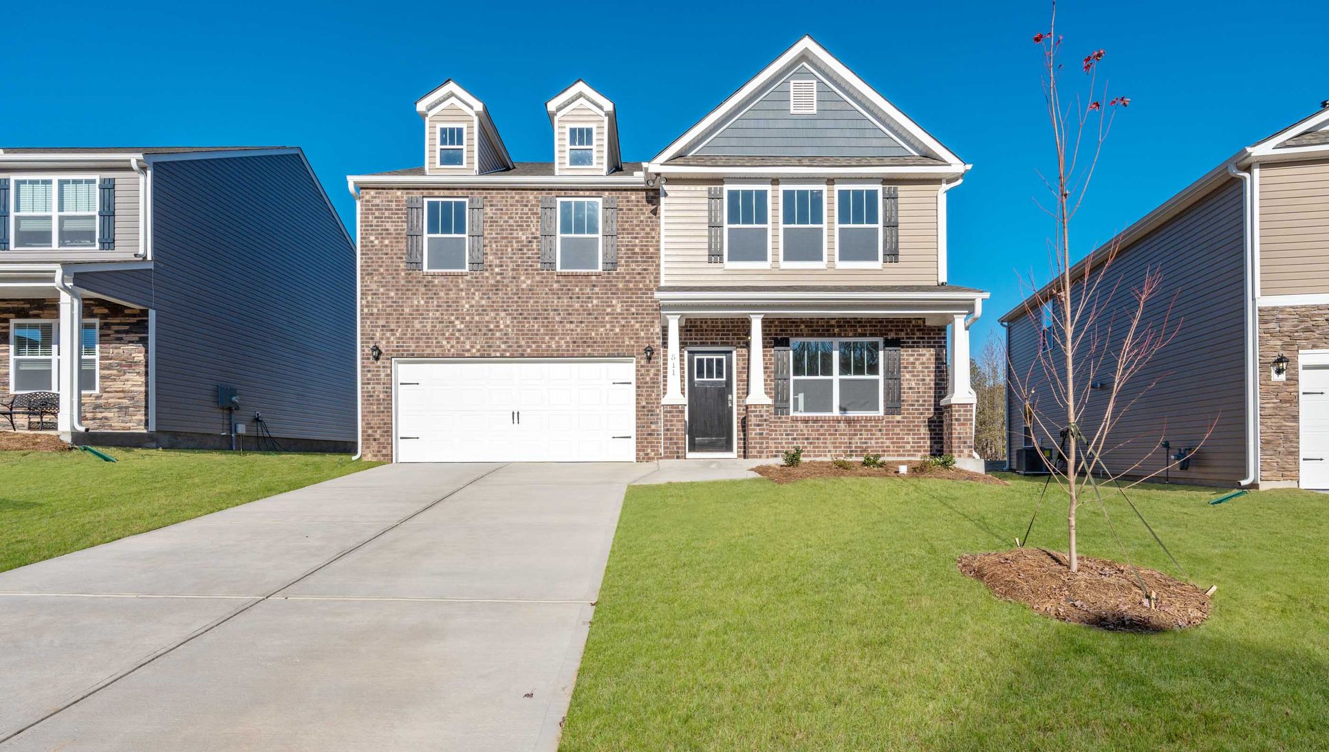 Exterior:Elevation Image 0.