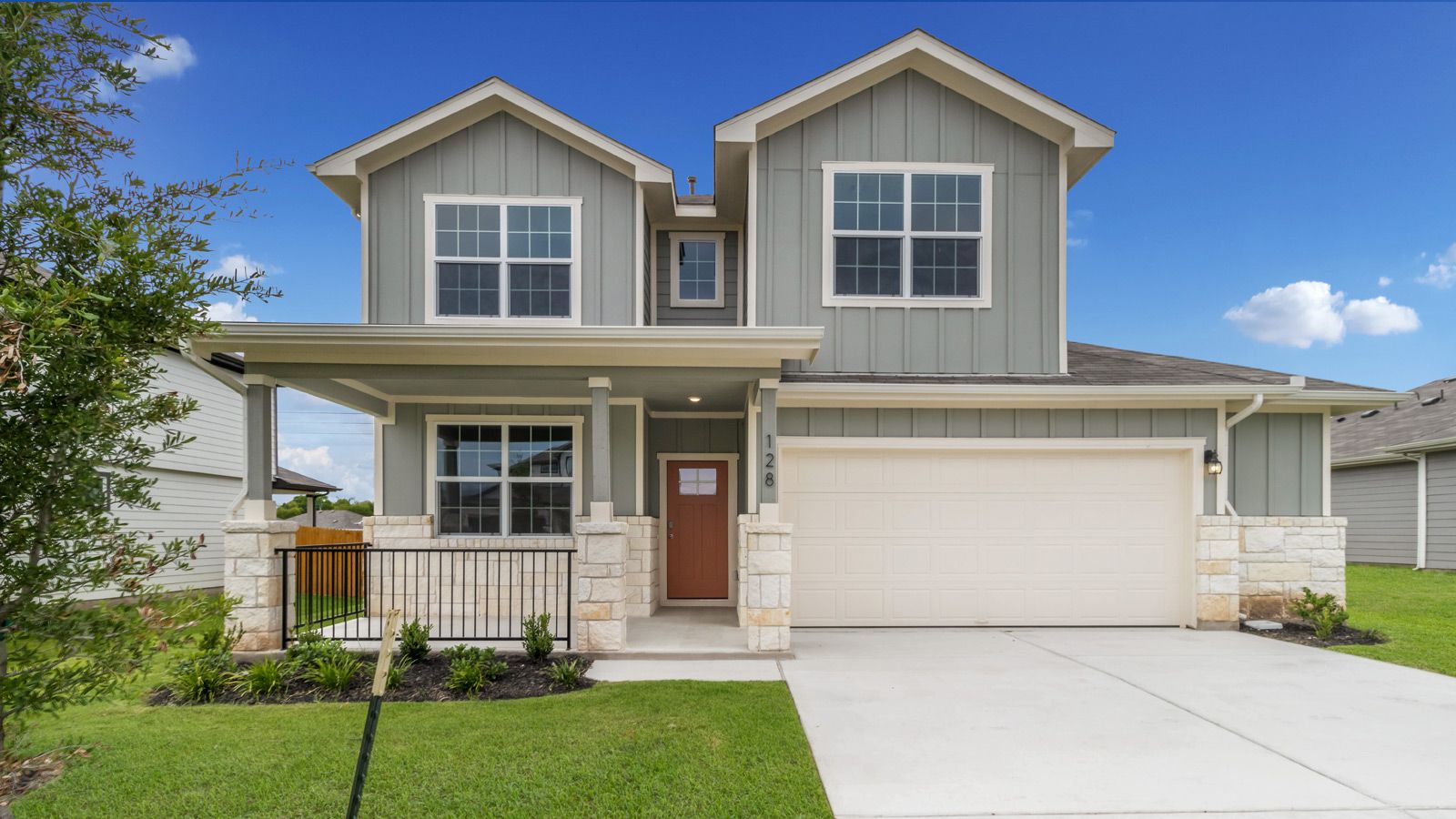 Exterior:Elevation Image 0.