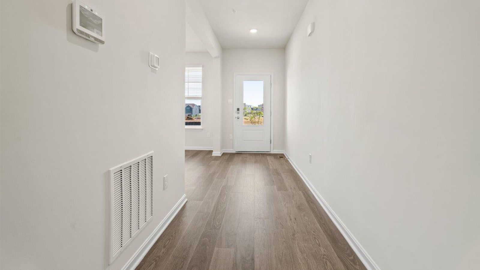 Exterior:Elevation Image 1.