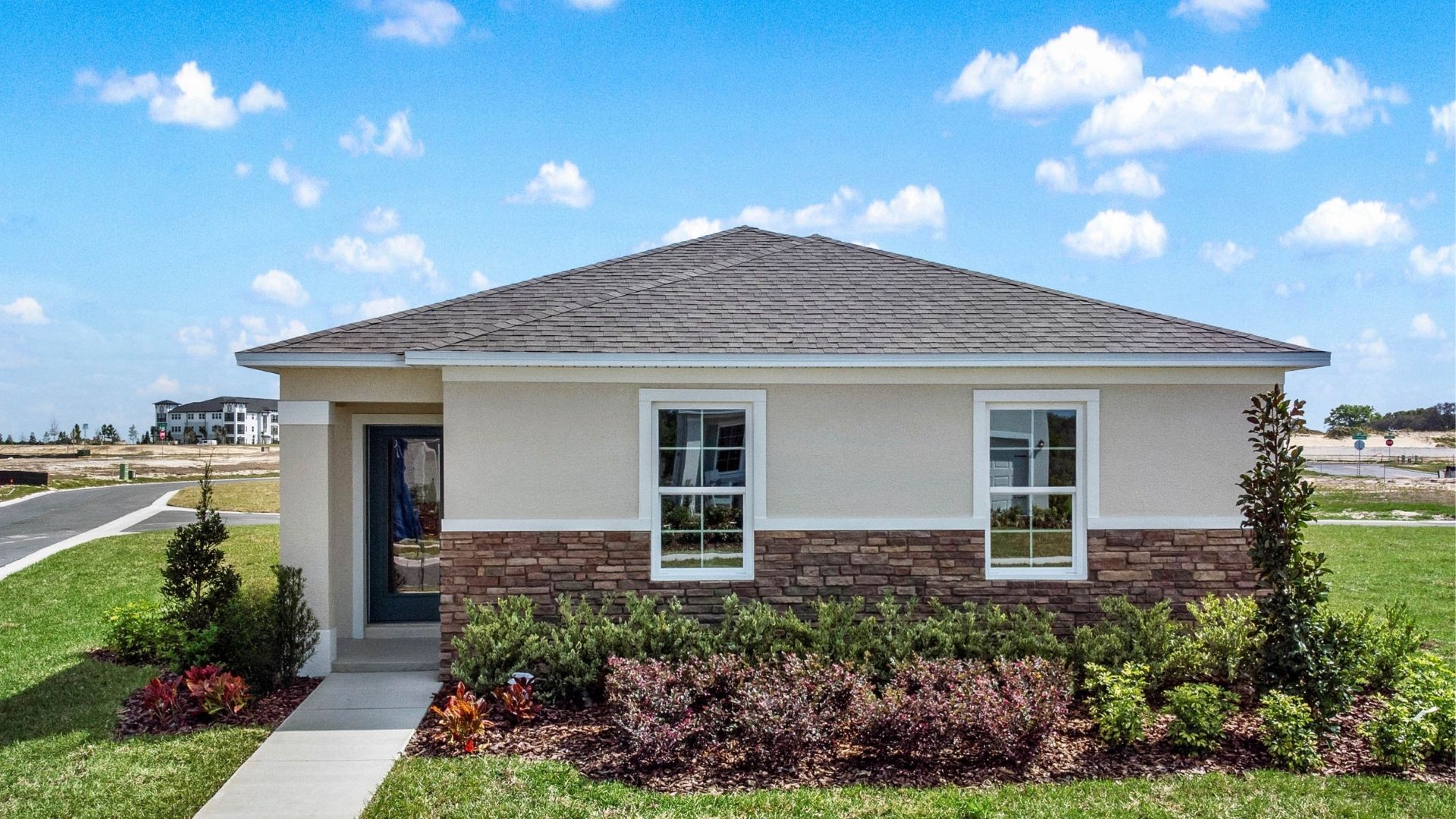 Exterior:Elevation Image 0.