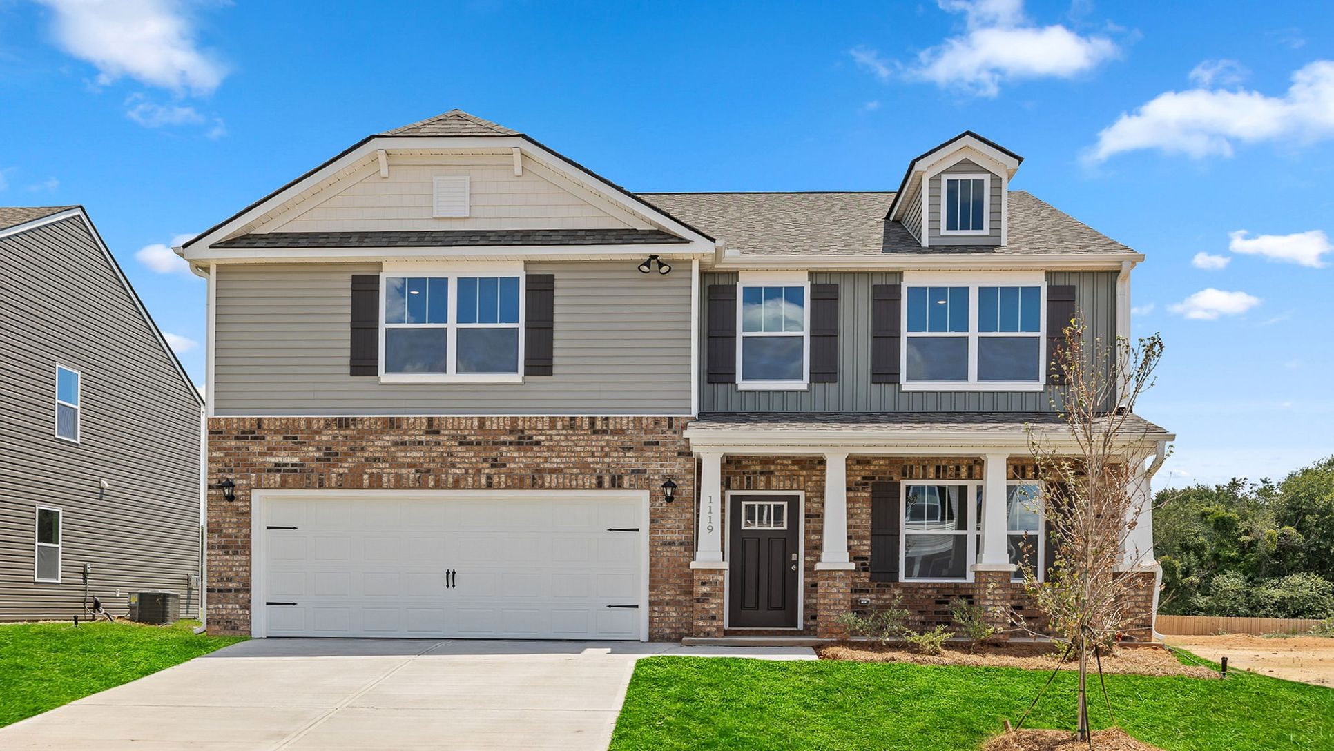 Exterior:Elevation Image 0.