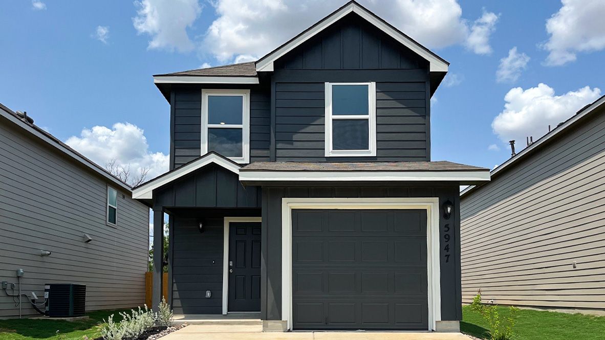 Exterior:Elevation Image 0.