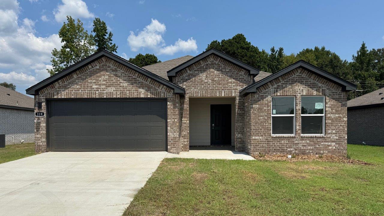 Exterior:Elevation Image 0.