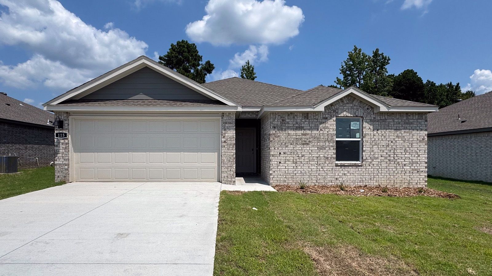 Exterior:Elevation Image 0.