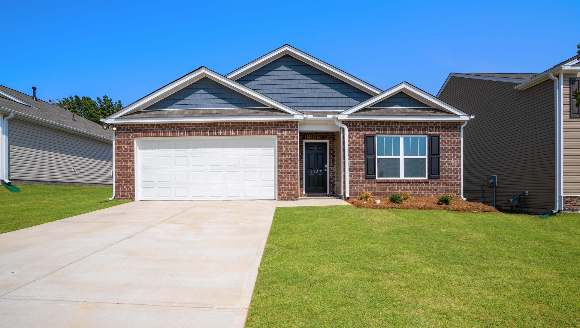 Exterior:Elevation Image 0.