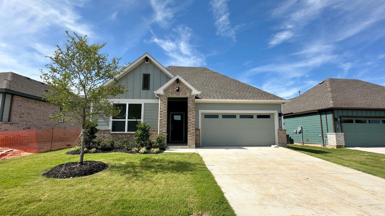 Exterior:Elevation Image 0.