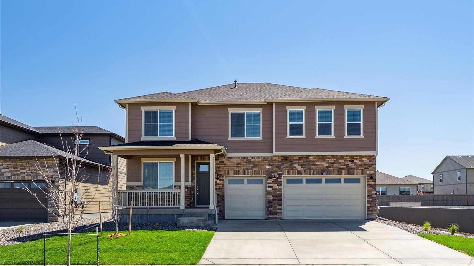 Exterior:Elevation Image 0.