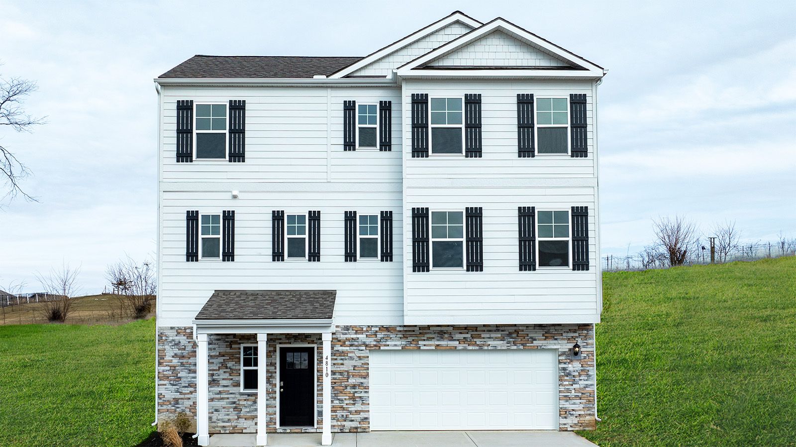 Exterior:Elevation Image 0.