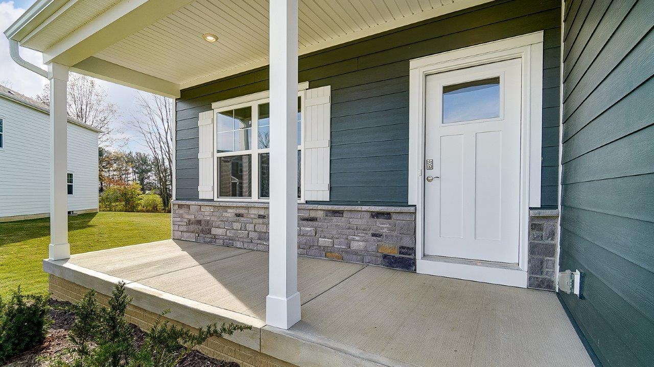 Exterior:Elevation Image 3.