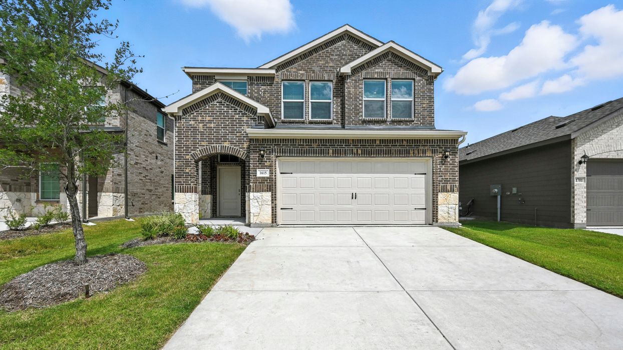 Exterior:Elevation Image 0.