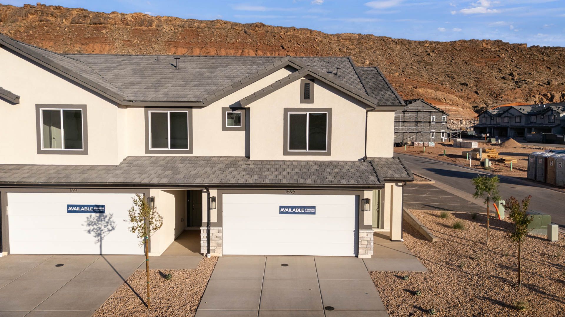 Exterior:Elevation Image 0.