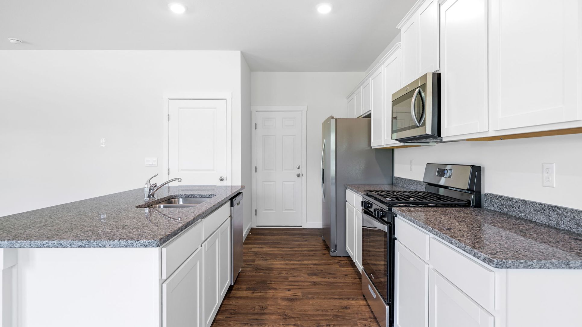 Exterior:Elevation Image 1.